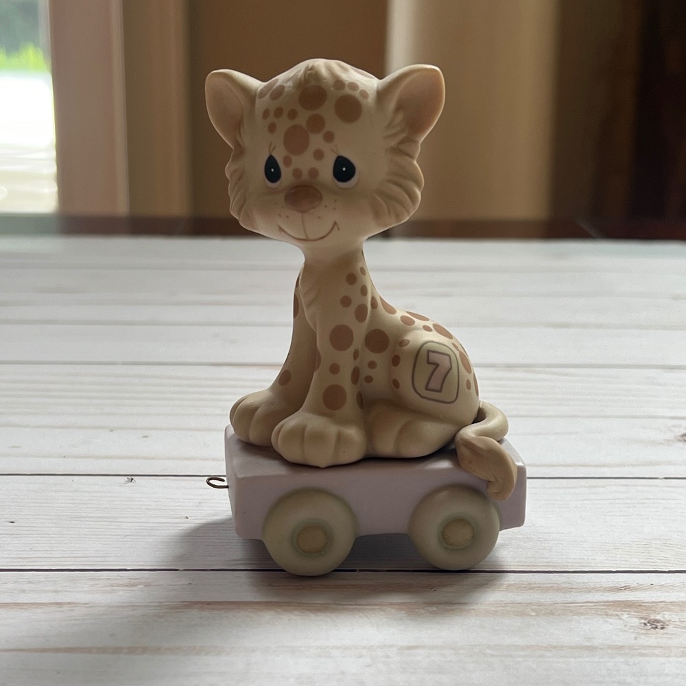 Precious Moments Birthday Train Age 7 "Wishing You Grr-Eatness" Figurine #142027